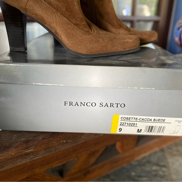 Franco Sarto Suede boot. Size 9 - Picture 8 of 8